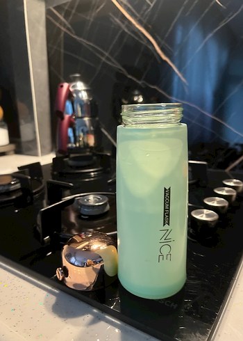 Yeşil Renkli Çocuk Termos Şişesi - Görsel 4