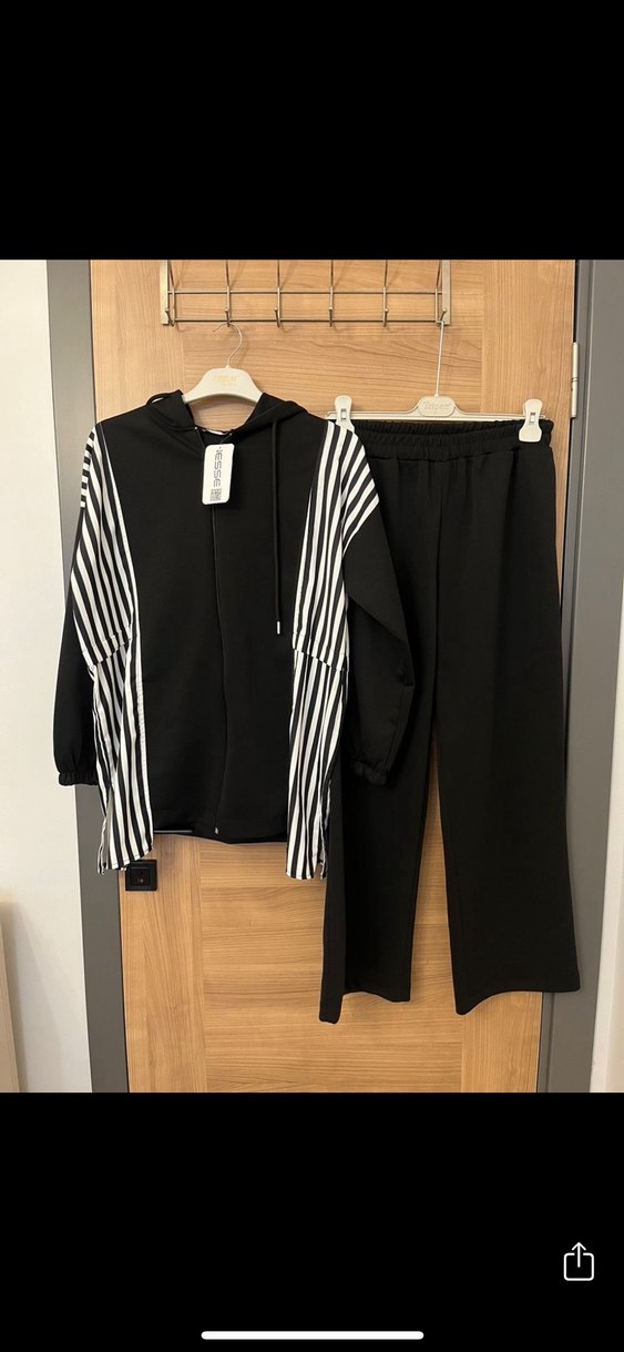 Siyah Zebra Desenli Kadın Eşofman Takımı - Görsel 2