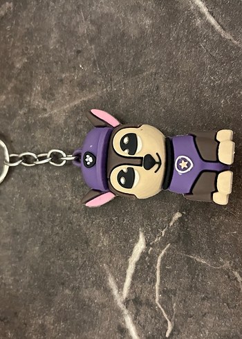 Mor Biker Tarzı Zincir Detaylı Anahtarlık - Görsel 3