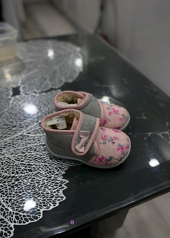 Kız Çocuk Pembe Çiçek Desenli panduf ev ayakkabısı - Görsel 4