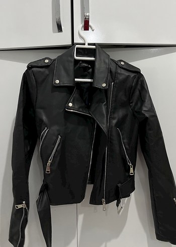 Siyah Deri Biker Ceket