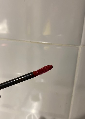 Beden kırmızı Renk Flormar Parlak Ten Rengi Ruj 11 candy