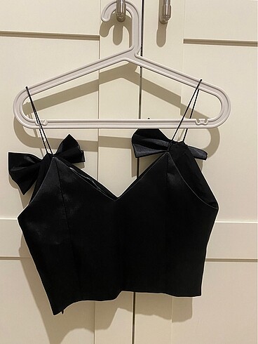 Zara crop
