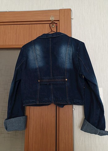 Kısa Denim Ceket - Görsel 2
