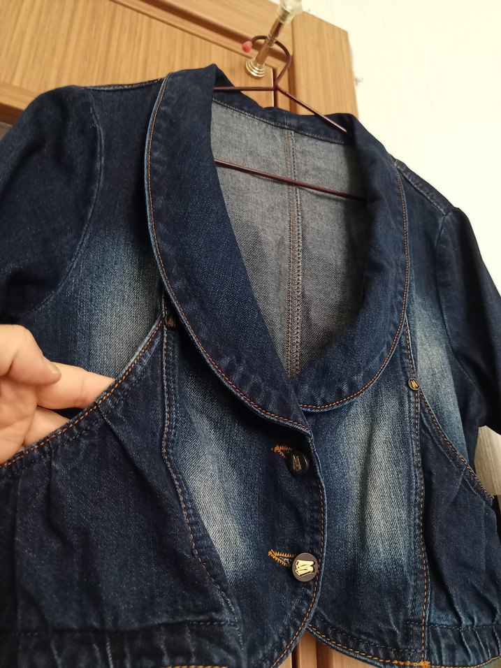 Kısa Denim Ceket - Görsel 3