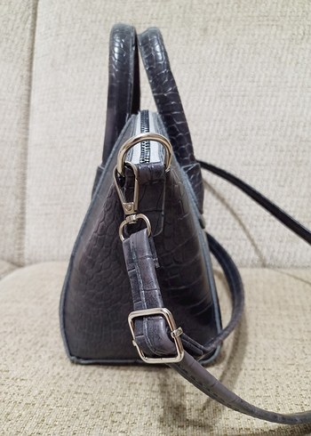 Gri Deri Yılan Desenli Kadın Çanta - Görsel 4