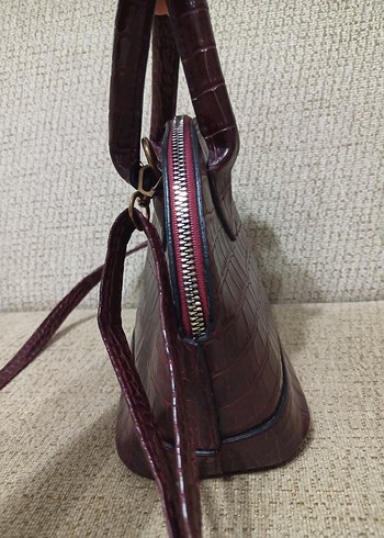 Bordo Deri Yılan Desenli Kadın Çanta - Görsel 3