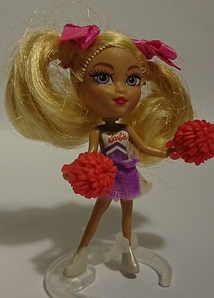 Mini Barbie amigo 6cm