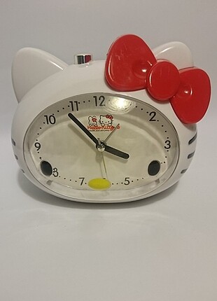 Hello kitty saat