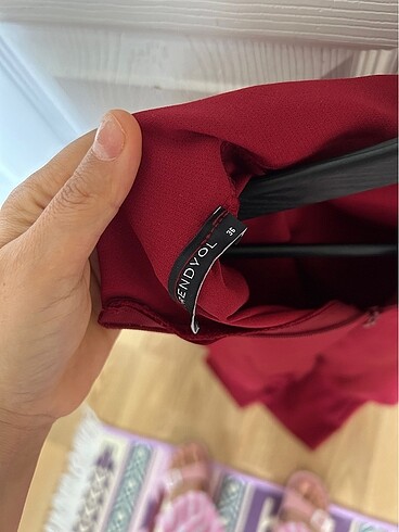 Trendyol & Milla Bordo elbise
