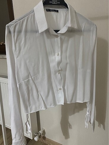 Zara model beyaz gömlek