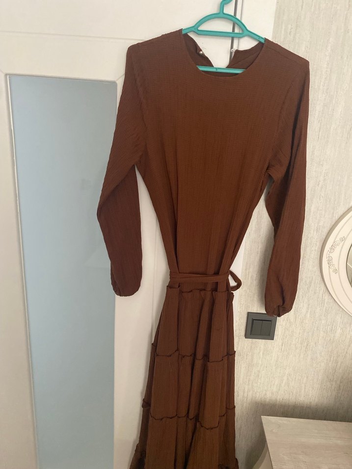 Kahverengi Uzun Katlı Elbise.Kumalı kaliteli ve yazlık elbise. - Görsel 5