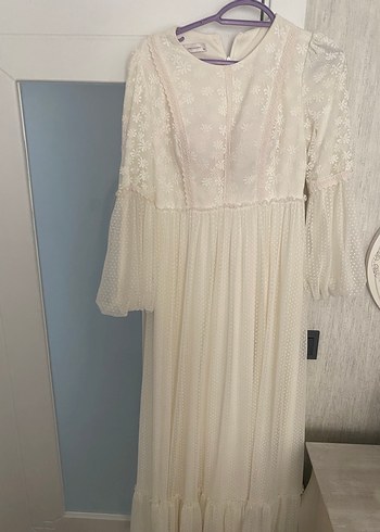 Dantel Detaylı Uzun Beyaz Bohem Elbise - Görsel 3