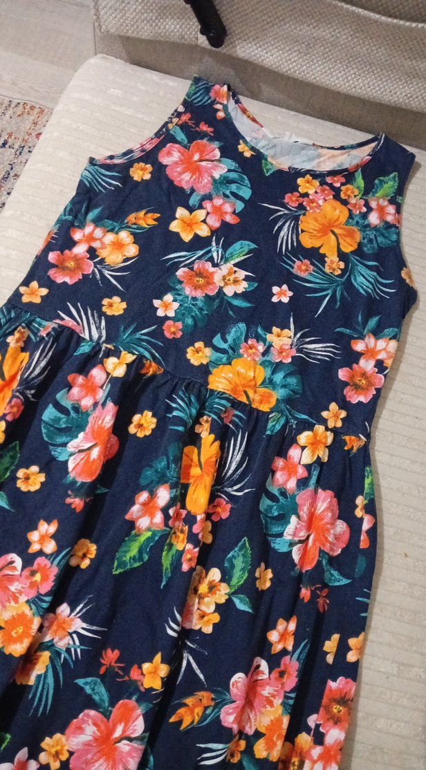 Çiçek Desenli Renkli Kız Elbisesi - Görsel 2