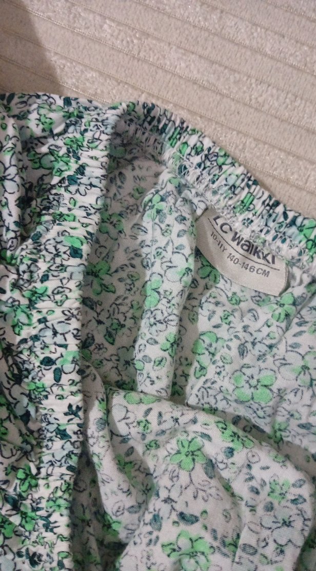 Yeşil Bağlama Desenli Kısa Kollu Hamile Bluzu - Görsel 4