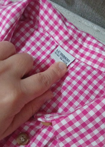 Düğmeli Pembe Pamuklu Uzun Kollu Kadın Gömlek - Görsel 3