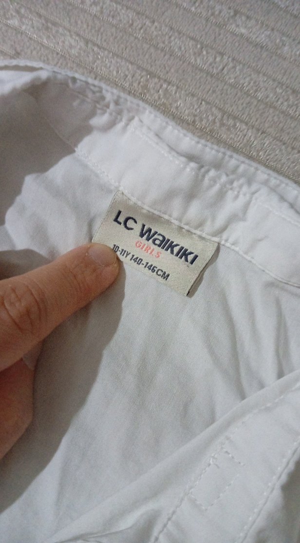 Düğmeli Beyaz Keten Kadın Gömlek - Görsel 4