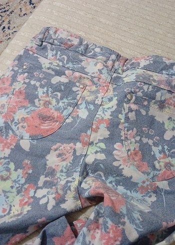 Gri Çiçek Desenli Bohem kiz Pantolon - Görsel 4