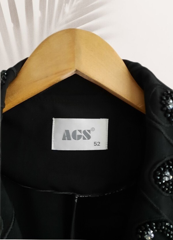 El işlemeli nakış ve boncuklu siyah pardesu - Görsel 5