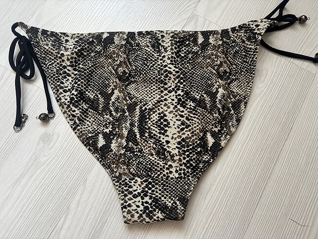 m Beden çeşitli Renk Yılan desenli bikini altı
