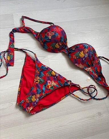 Bikini