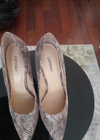 Stiletto ???? 