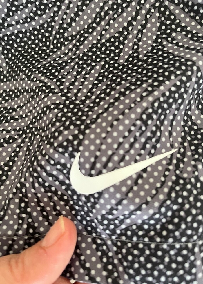 Nike erkek çocuk şort mayo 10 yaş - Görsel 2