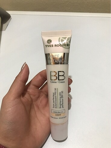 Yves rocher leke karşıtı aydınlatıcı BB krem