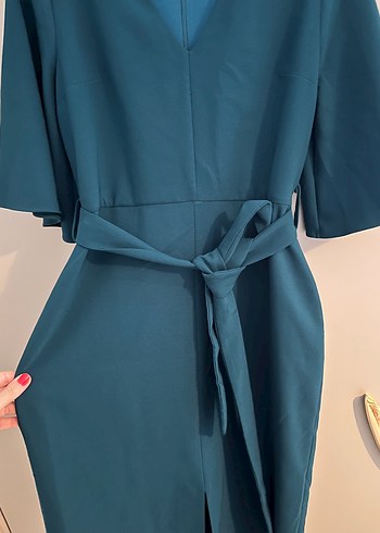 Kemerli V yaka elbise - Görsel 6