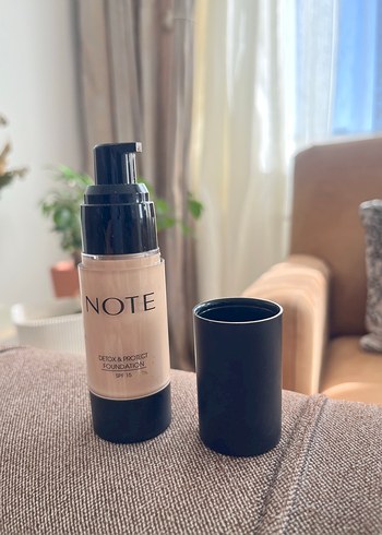 Note Detox & Protect Açık Bej Fondöten
