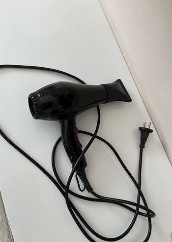 Siyah Saç Kurutma Makinesi