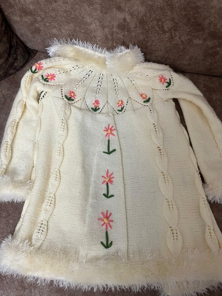 Nakışlı Beyaz Bohem Kız Hırkası - Görsel 5