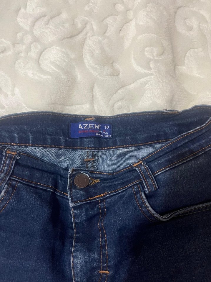 Kızlar için Beyaz Bağlama Desenli Denim Şort - Görsel 5