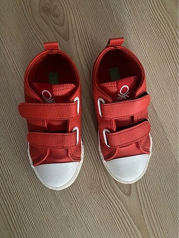 28 Beden Benetton çocuk ayakkabı unisex