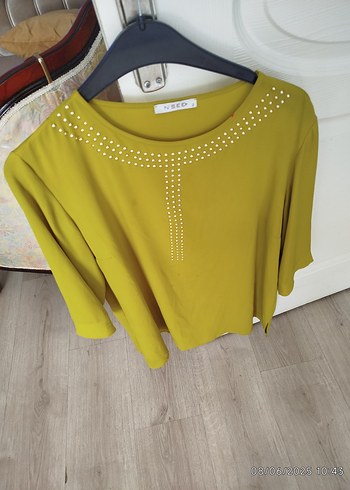 LC Waikiki Sarı Mini Uzun Kollu Düğmeli Bluz