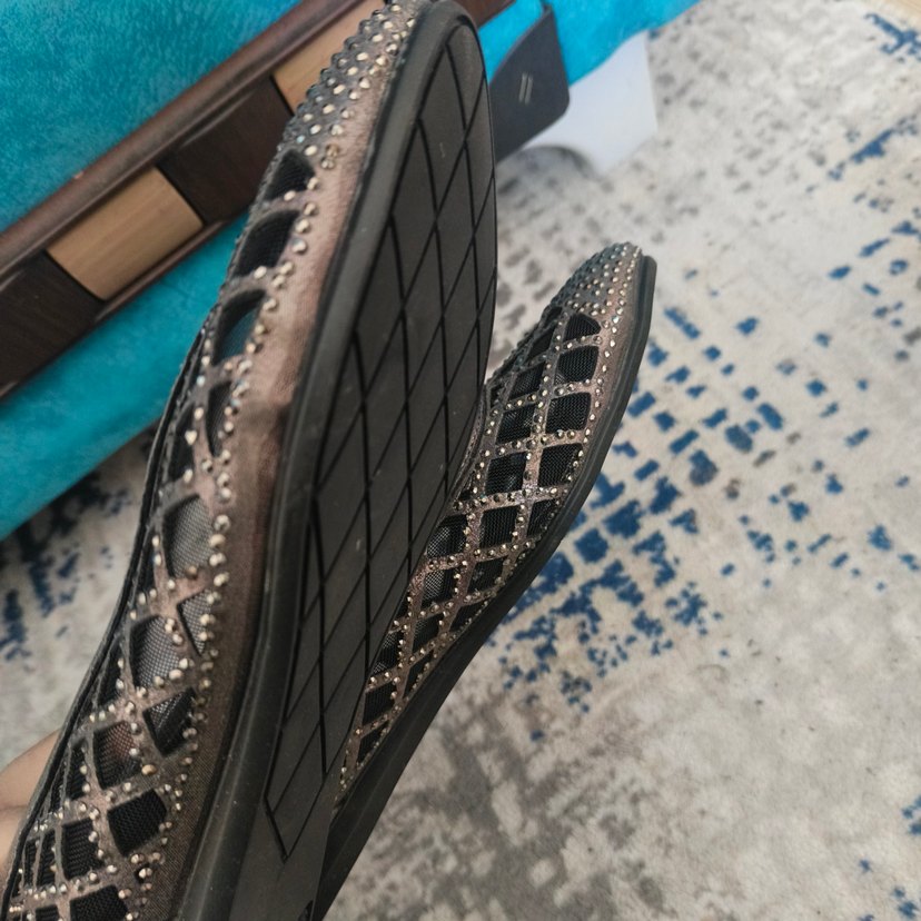 taşlı gri renk yanları transparan pencere detaylı babet - Görsel 5