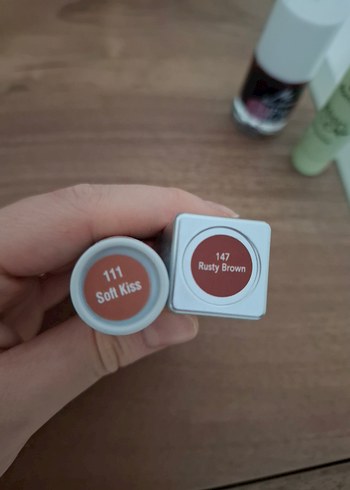 Dört Parça Makyaj Ürünü Seti - Görsel 4