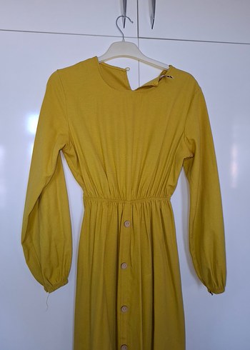 Sarı Düğmeli Uzun Keten Elbise - Görsel 2