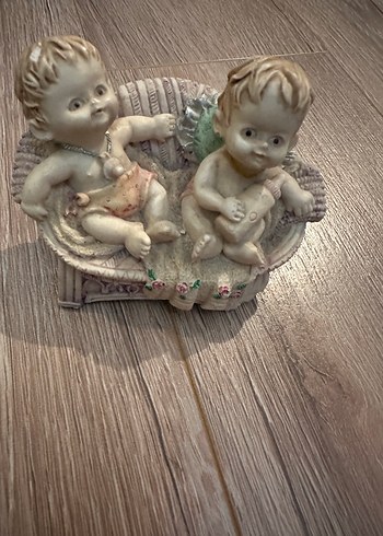  Beden Bej Pastel Renkli İkiz Bebek Figürin