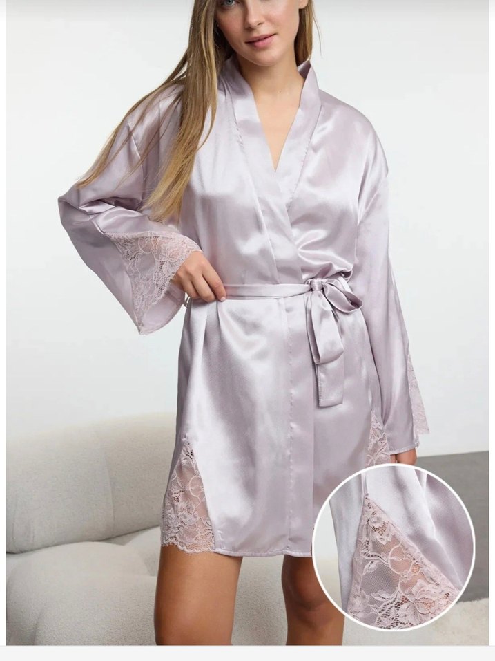 dantel detaylı saten sabahlık - Görsel 2