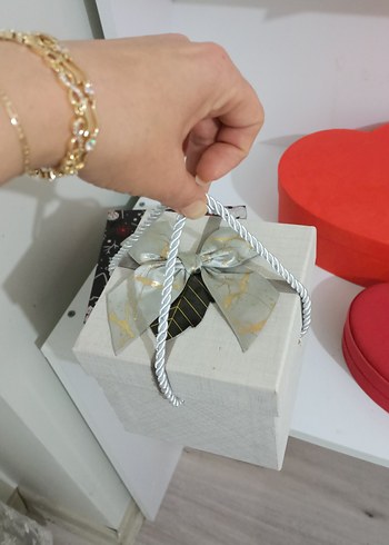 Kırmızı Kalp Şekilli Hediye Kutuları - Görsel 3