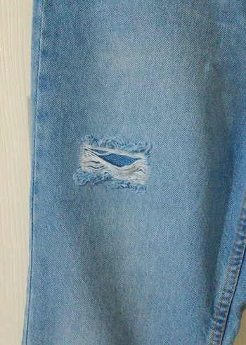 Mavi Yırtık Detaylı Denim Pantolon - Görsel 7