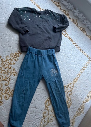 5 Yaş Beden Kız Çocuk Gri Payetli Sweatshirt ve Mavi Denim Pantolon