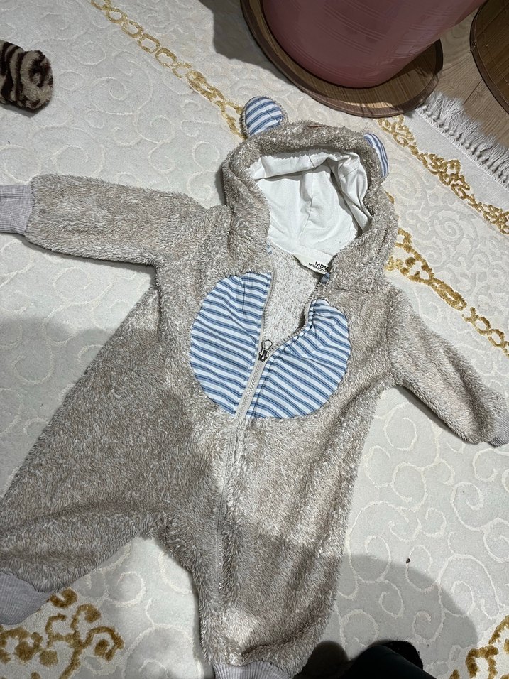 Gri Peluş Bebek Kar Tulumu Kulaklı - Görsel 2