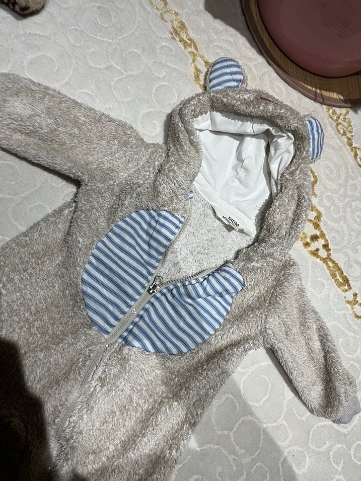 Gri Peluş Bebek Kar Tulumu Kulaklı - Görsel 4