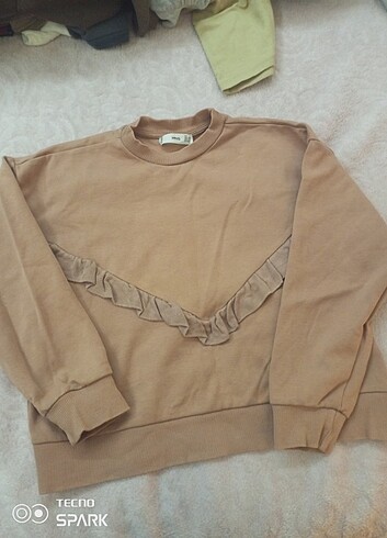 m Beden Mango sweatshirt 