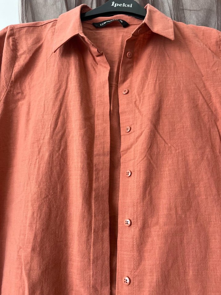 Düğmeli Bej Keten Kadın Gömlek - Görsel 2