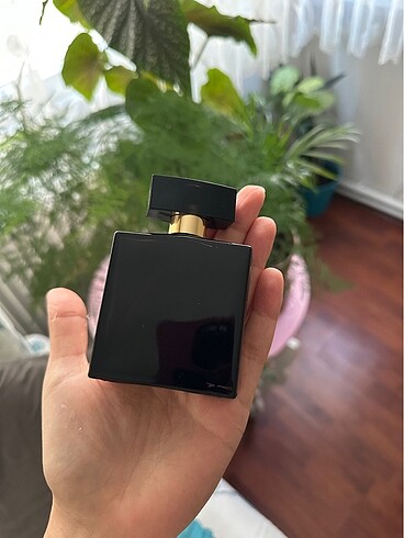  Beden Renk Avon Little Black parfüm