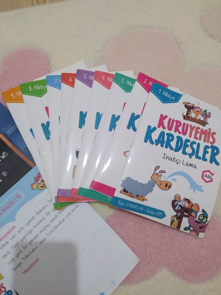 Kuruyemiş Kardeşler Çizgi Roman Seti - Görsel 2