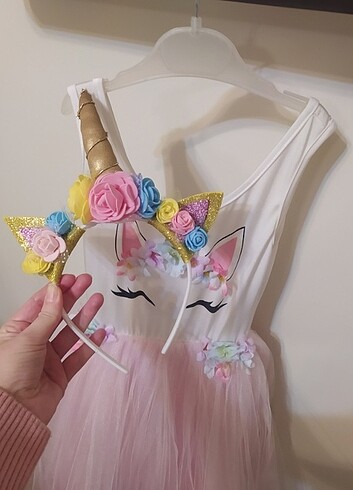 7 Yaş Beden pembe Renk Unicorn kostümü